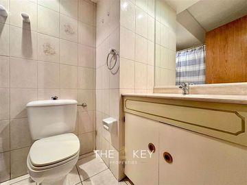 Departamento en Venta en Av. Manquehue Sur - Alonso de Camargo