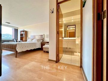 Departamento en Venta en Av. Manquehue Sur - Alonso de Camargo