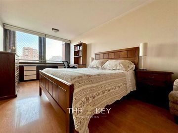Departamento en Venta en Av. Manquehue Sur - Alonso de Camargo