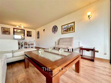Departamento en Venta en Av. Manquehue Sur - Alonso de Camargo
