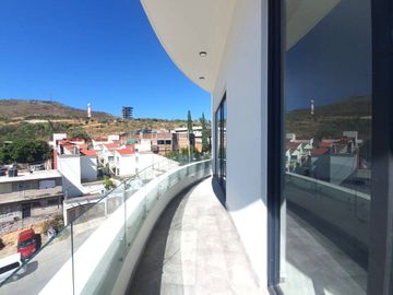 PENTHOUSE EN VENTA CON SEGURIDAD EN MÉXICO NUEVO, ATIZAPÁN DE ZARAGOZA