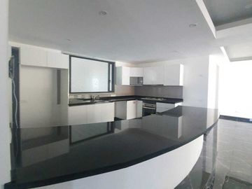 PENTHOUSE EN VENTA CON SEGURIDAD EN MÉXICO NUEVO, ATIZAPÁN DE ZARAGOZA
