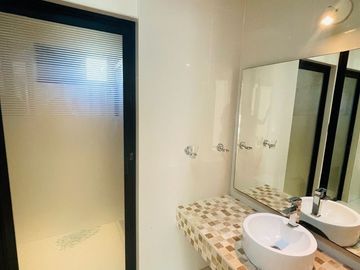 HERMOSA CASA RESIDENCIAL CAMPESTRE