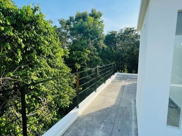 HERMOSA CASA RESIDENCIAL CAMPESTRE