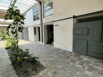Loft en Venta  dos niveles - Periférico - Forjadores -San Diego