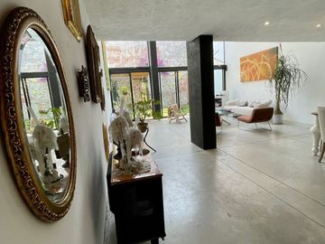 Loft en Venta  dos niveles - Periférico - Forjadores -San Diego