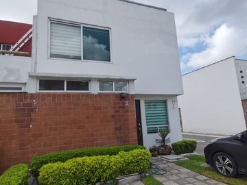 Casa en Venta Cuautlancingo - Roof Garden y Recámara en Planta Baja