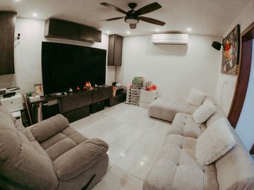 CASA EN VENTA EN LOMAS DEL CAMPESTRE