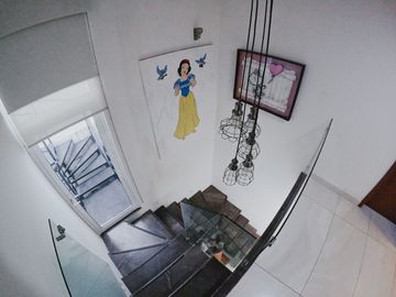 CASA EN VENTA EN LOMAS DEL CAMPESTRE