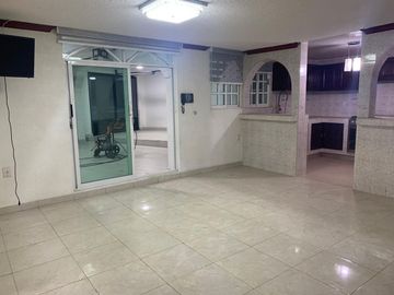 CASA EN RENTA, Circuito Dramaturgos, Cerca del colegio COPAN, SATELITE