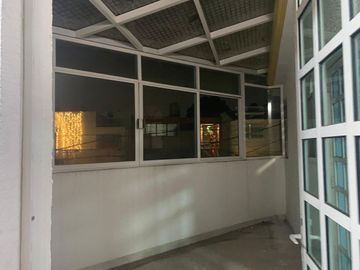 CASA EN RENTA, Circuito Dramaturgos, Cerca del colegio COPAN, SATELITE