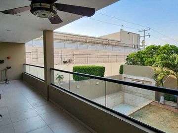 Casa en Venta en privada dentro de Merida