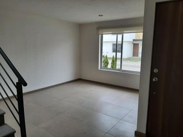 VENTA DE CASA EN VILLAS LA MAGDALENA 6 EN SAN MATEO ATENCO