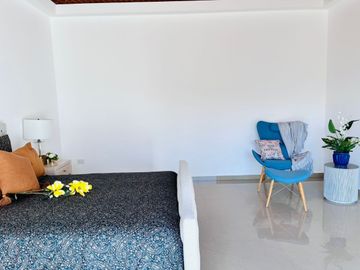 Casa en Fraccionamiento en Lomas de Jiutepec Jiutepec - ROQ-1257-Fr