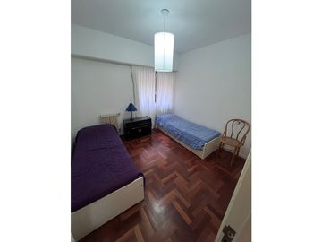 Departamento 3 amb con dependencia y cochera. Zona Torreón