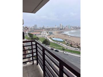 Departamento 3 amb con dependencia y cochera. Zona Torreón