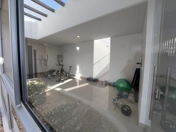SE VENDE APARTAMENTO EN BARRIO LA CASTELLANA DE MONTERIA