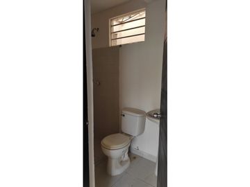 SE VENDE CONJUNTO DE APARTAMENTO+LOCAL EN ZONA CENTRO DE MONTERIA