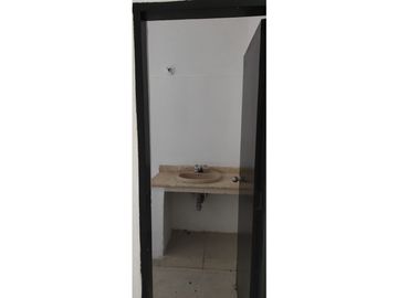 SE VENDE CONJUNTO DE APARTAMENTO+LOCAL EN ZONA CENTRO DE MONTERIA