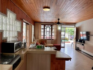 Se vende cabaña en pozos colorados Santa Marta