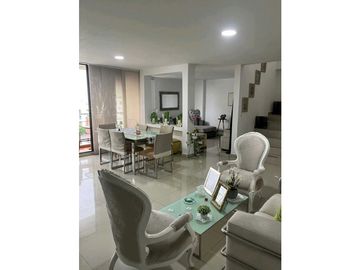 VENDO APARTAMENTO DUPLEX 134MTS, 3 ALCOBAS, BOSTON
