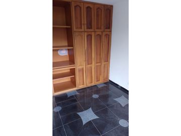 SE VENDE CASA DUPLEX EN LA PRADERA