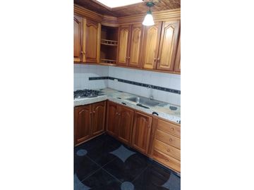SE VENDE CASA DUPLEX EN LA PRADERA