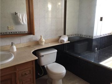 Venta Apartamento  en Conjunto Exclusivo de Pinares Pereira