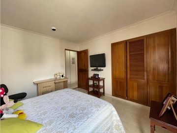 Se Vende Apartamento en el Sector de Pinares Pereira