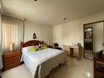 Se Vende Apartamento en el Sector de Pinares Pereira