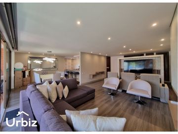 Apartamento en Venta de 204m y150m de Terraza cerca a Colina Campestre