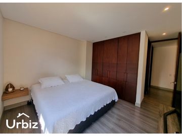 Apartamento en Venta de 204m y150m de Terraza cerca a Colina Campestre