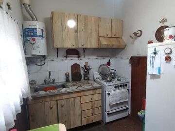 Casa en venta en Villa Luzuriaga