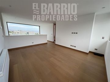 Casa en Venta en Chicureo - Piedra Roja
