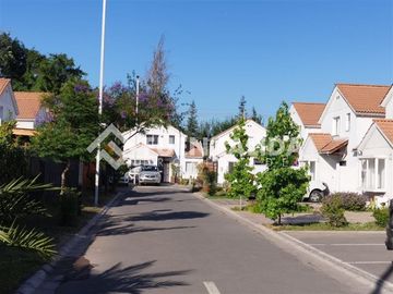 Casa en Venta en CONDOMINIO CUMBRES
