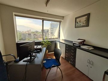 Oficina en Venta en Ricardo Lyon