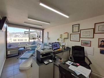 Oficina en Venta en Ricardo Lyon