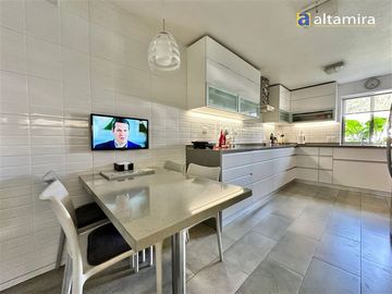 Casa en Venta en Condominio Mares del Sur - INTERIOR