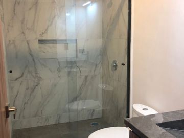 Lujosa Residencia  cerca  del Parque Loro