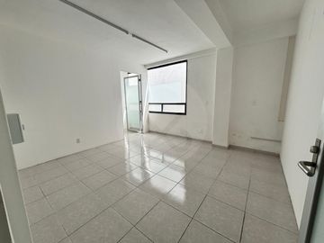 Edificio en venta en Magisterial Vista Bella