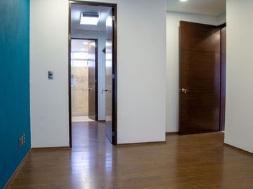 VENTA LUJOSO PH NARVARTE