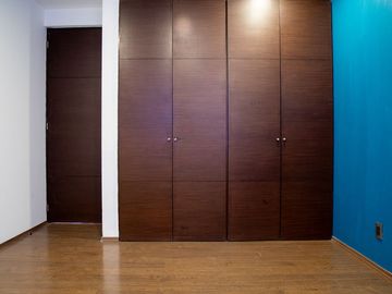 VENTA LUJOSO PH NARVARTE