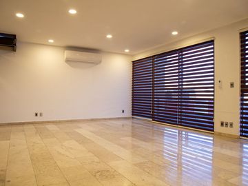 VENTA LUJOSO PH NARVARTE