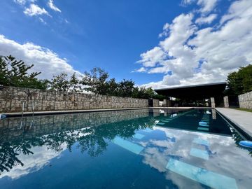 CASA RESIDENCIAL EN VENTA, PRIVADA GAVIONES. ENTREGA INMEDIATA