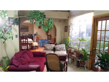 Venta casa gran terreno comercial pleno centro de Los Andes