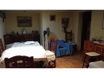Venta casa gran terreno comercial pleno centro de Los Andes