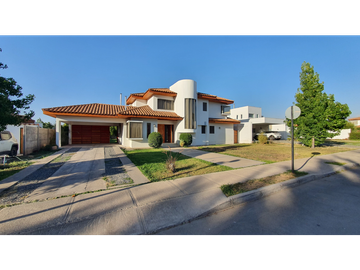 Venta casa aislada 4D 3B condominio Rinconada de Los Andes