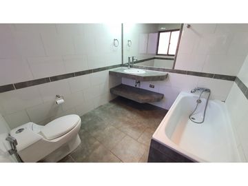 Venta casa aislada 4D 3B condominio Rinconada de Los Andes