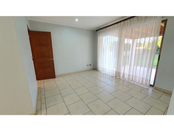 Venta casa aislada 4D 3B condominio Rinconada de Los Andes