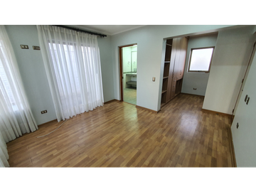 Venta casa aislada 4D 3B condominio Rinconada de Los Andes